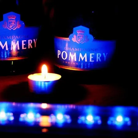 25精品酒店 招待所 斯基普顿