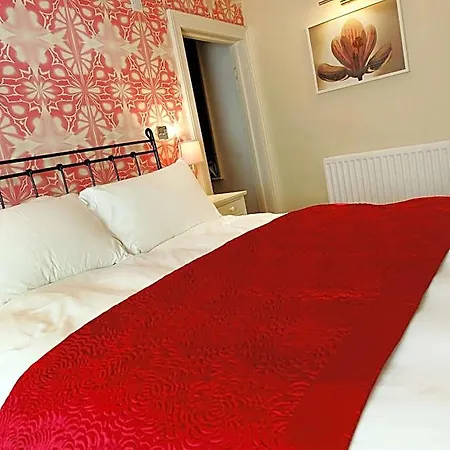 Boutique 25 בית הארחה 3*