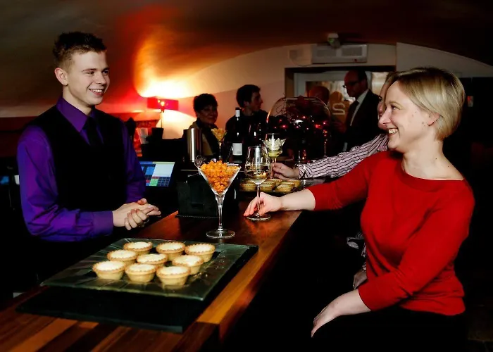 Boutique 25 3* Skipton