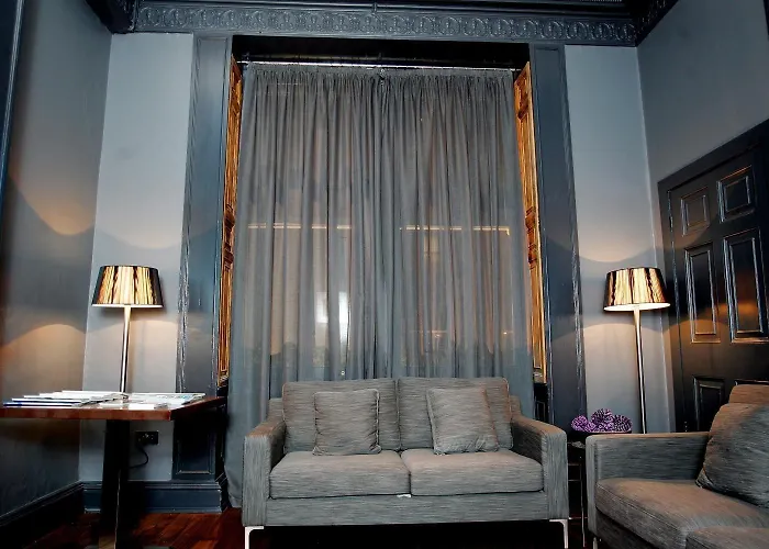 Boutique 25 3* Skipton