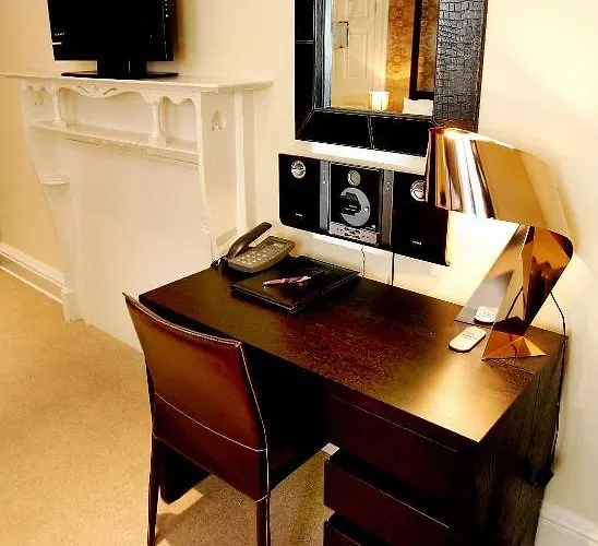 Boutique 25 3* Skipton