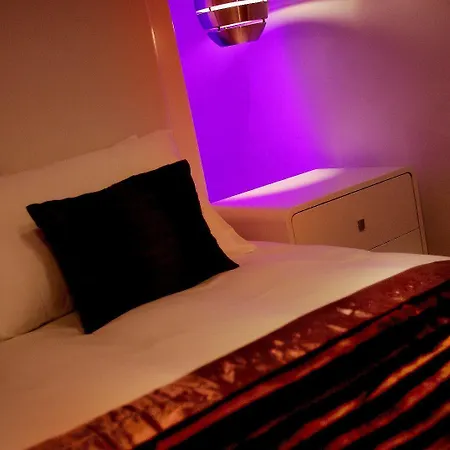 Boutique 25 3* سكيبتون